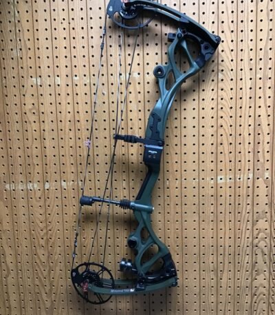 Bowtech Carbon One OD Green 60-70# - Elite Compound Bows & Tagpoint Inc.