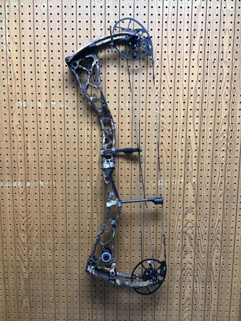Bowtech SS34 Right Handed Bow Mossy Oak 60-70# - Elite Compound Bows & Tagpoint Inc.