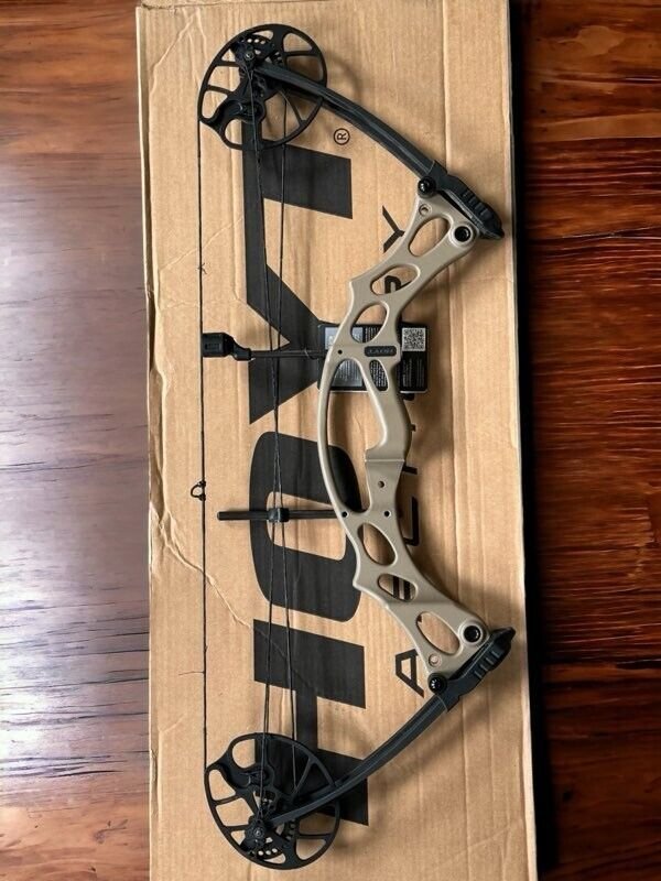 Hoyt Kobalt RH Buckskin - Elite Compound Bows & Tagpoint Inc.