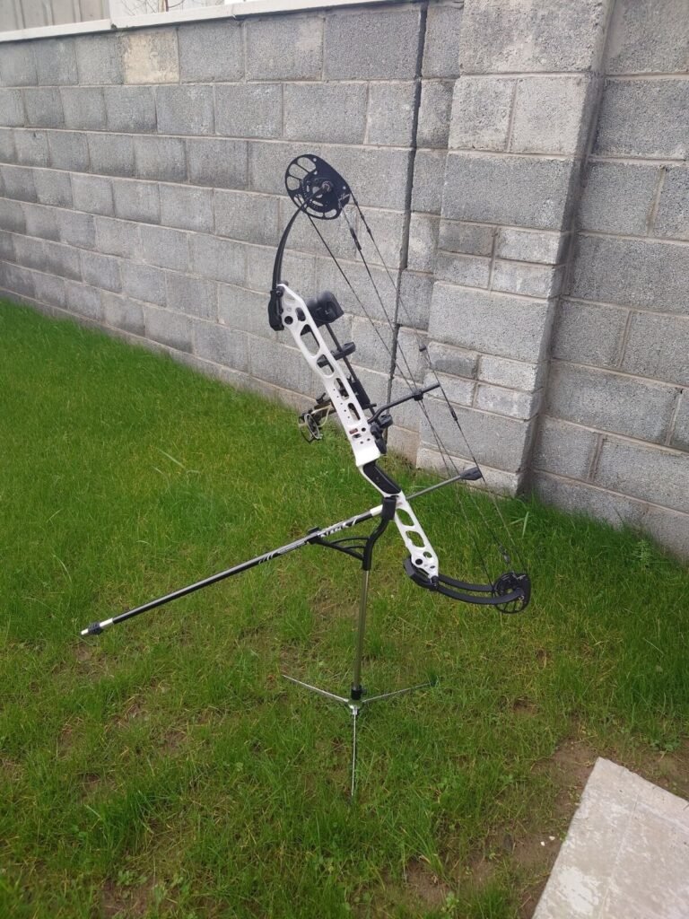 PSE Lazer - Elite Compound Bows & Tagpoint Inc.