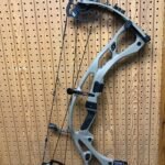 Used Hoyt RX-7 Right Handed 60-70 LB Buckskin - Elite Compound Bows & Tagpoint Inc.